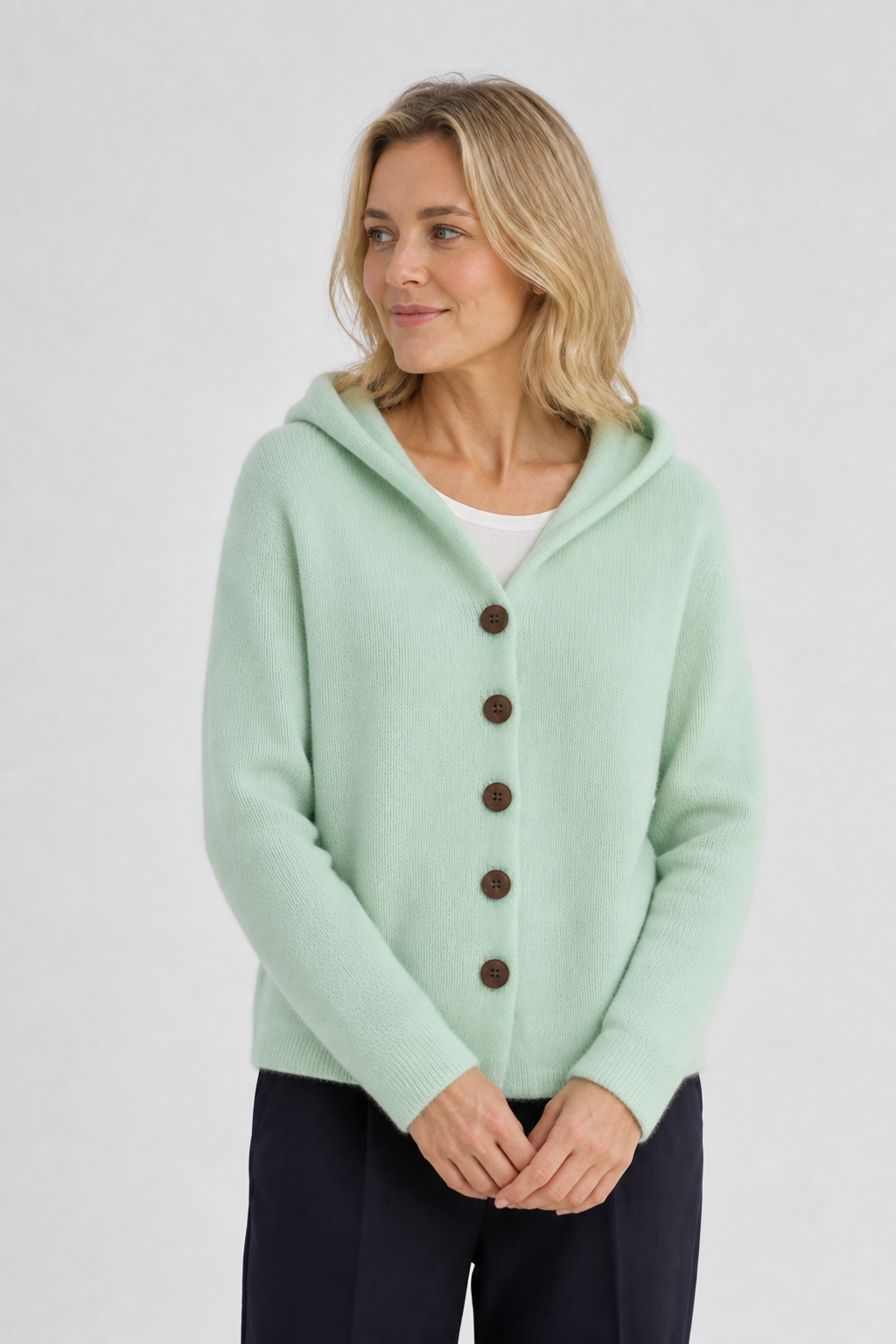 Feiner Cardigan mit Hoodie