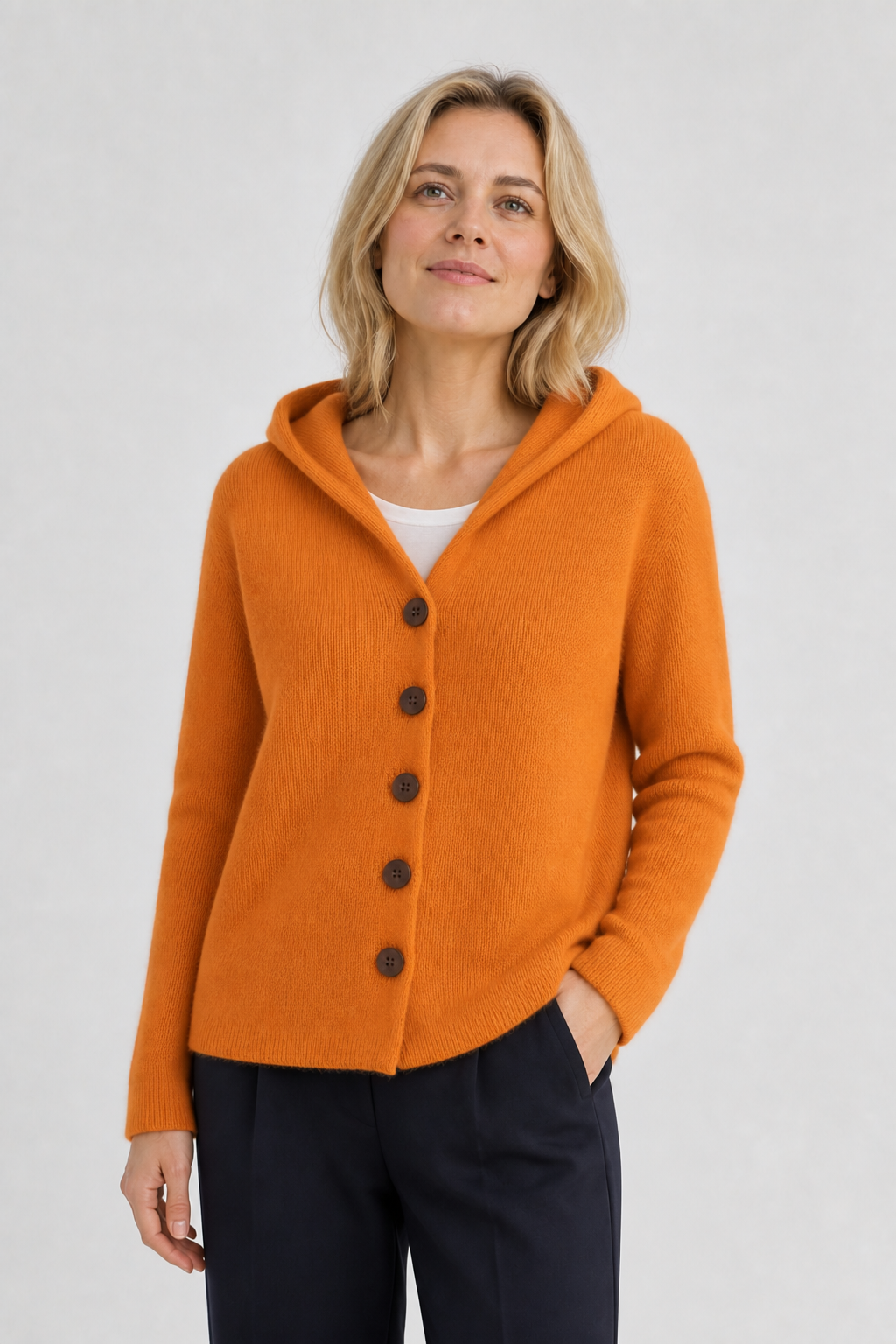 Feiner Cardigan mit Hoodie