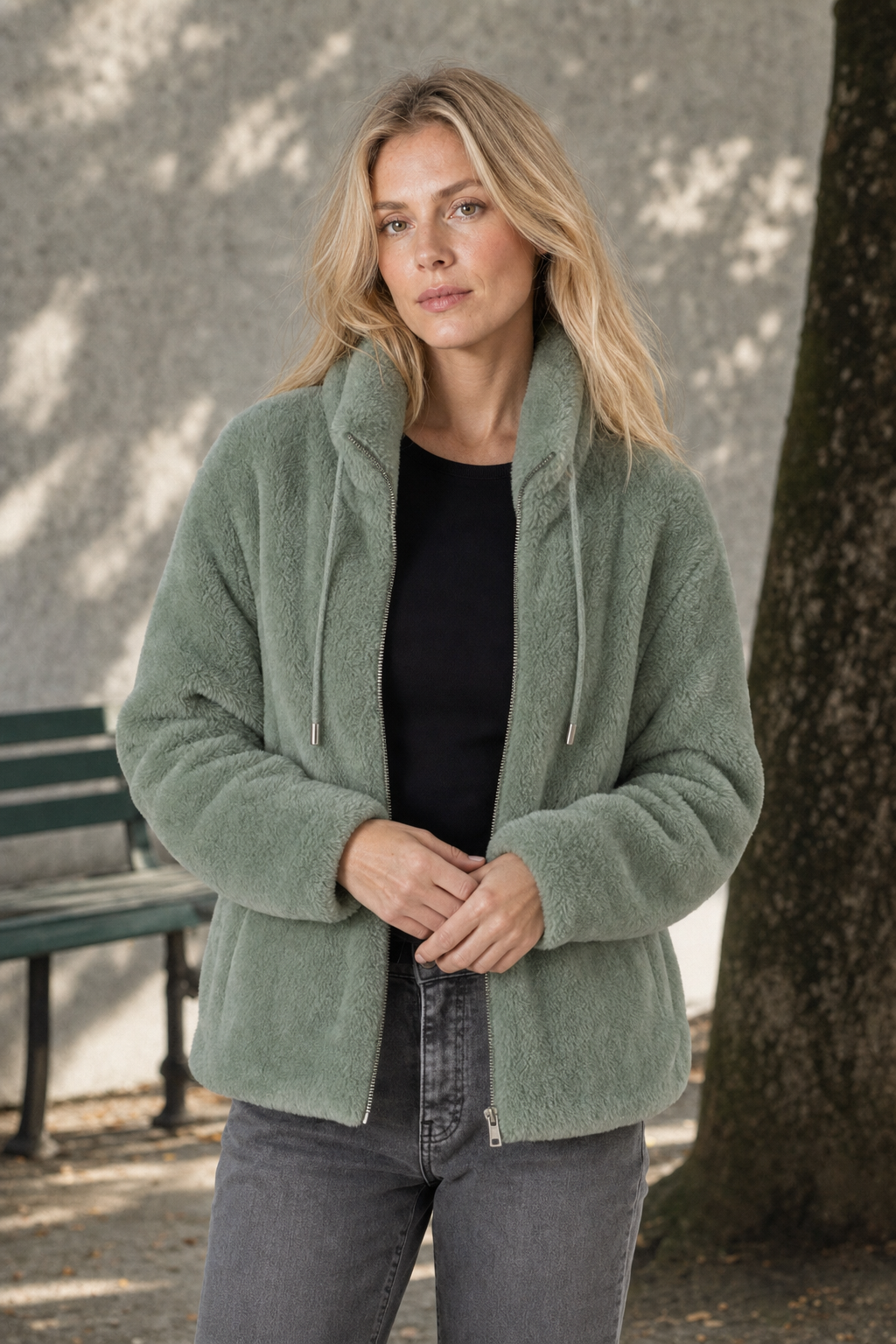 Fleecejacke mit Stehkragen