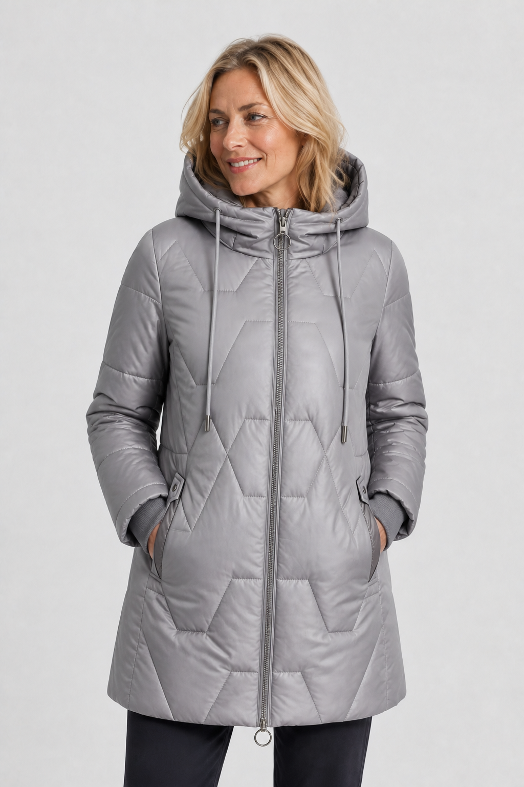 Lange Pufferjacke mit Kapuze