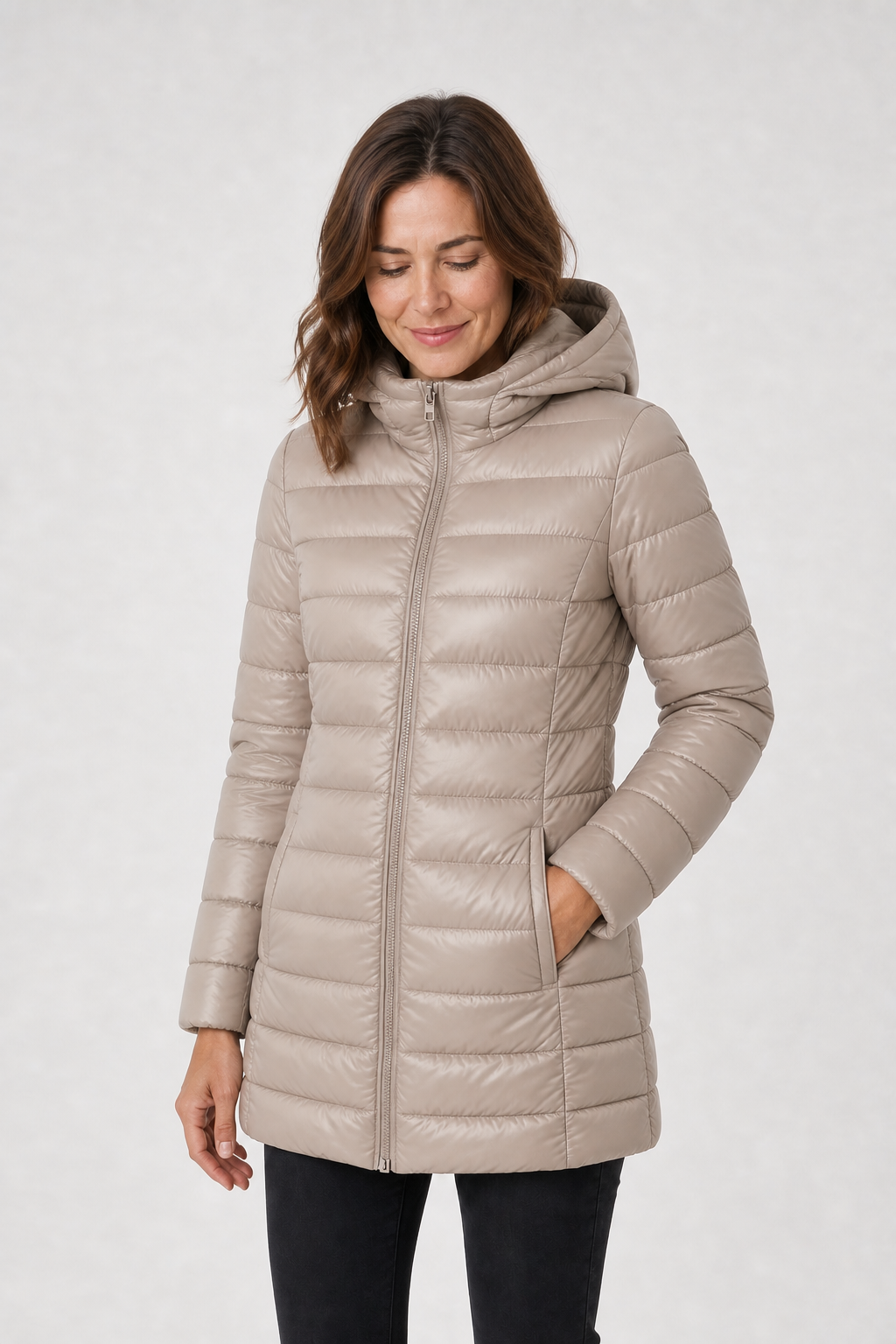 Lange Pufferjacke mit Glanzoptik