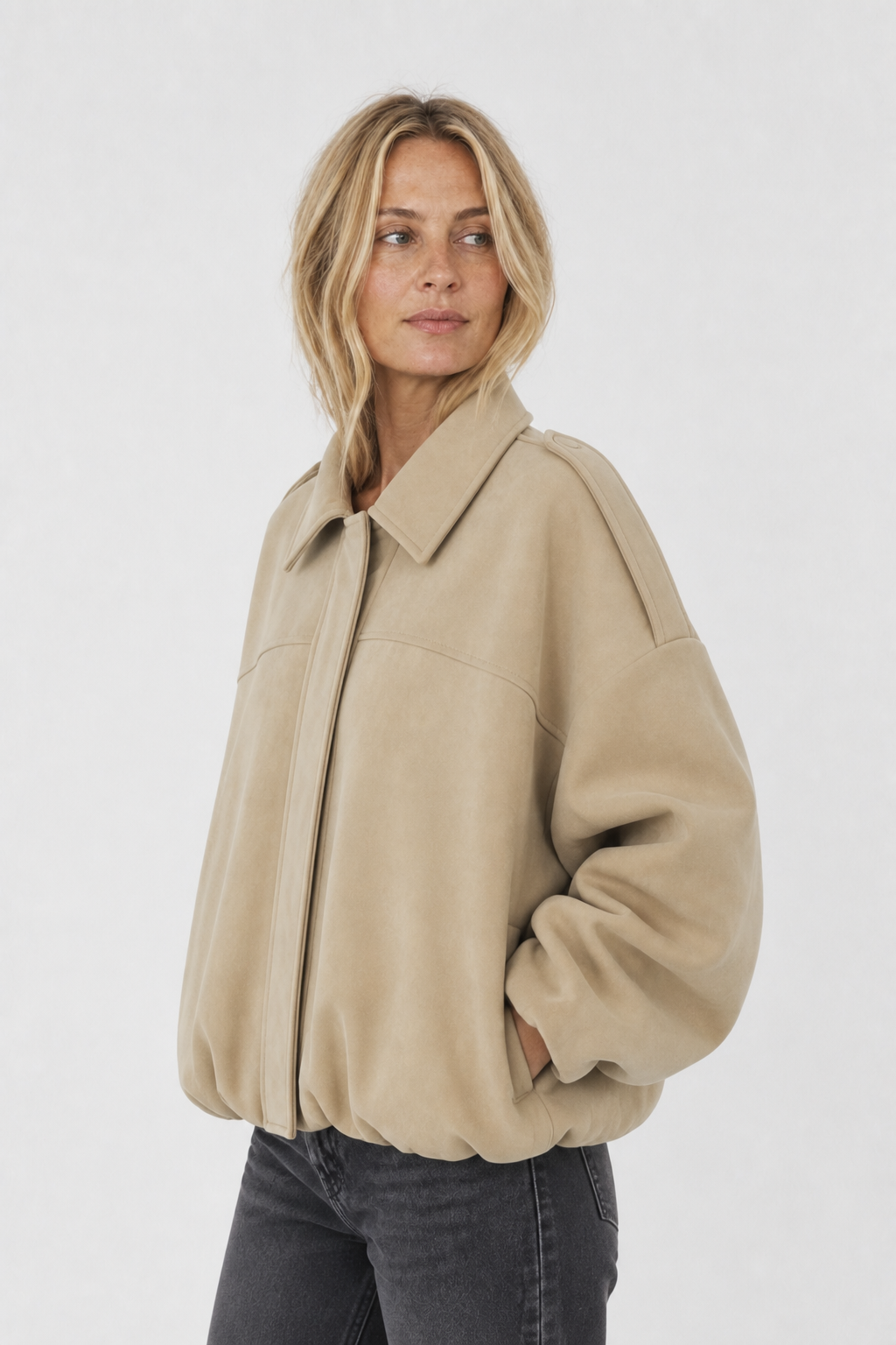 Oversized Bomberjacke in Wildlederoptik