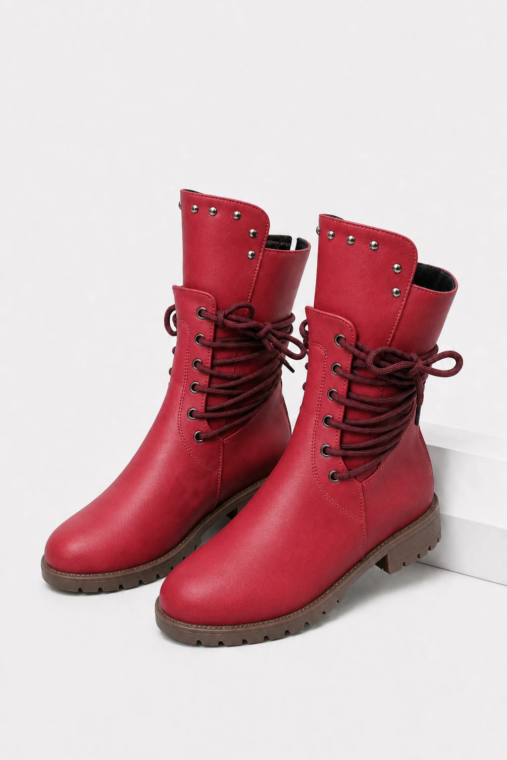 Stiefeletten mit seitlicher Schnürung
